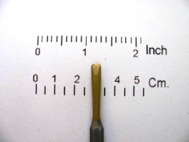 Unghietto widia larghezza 4 mm. attacco 7,5 mm.